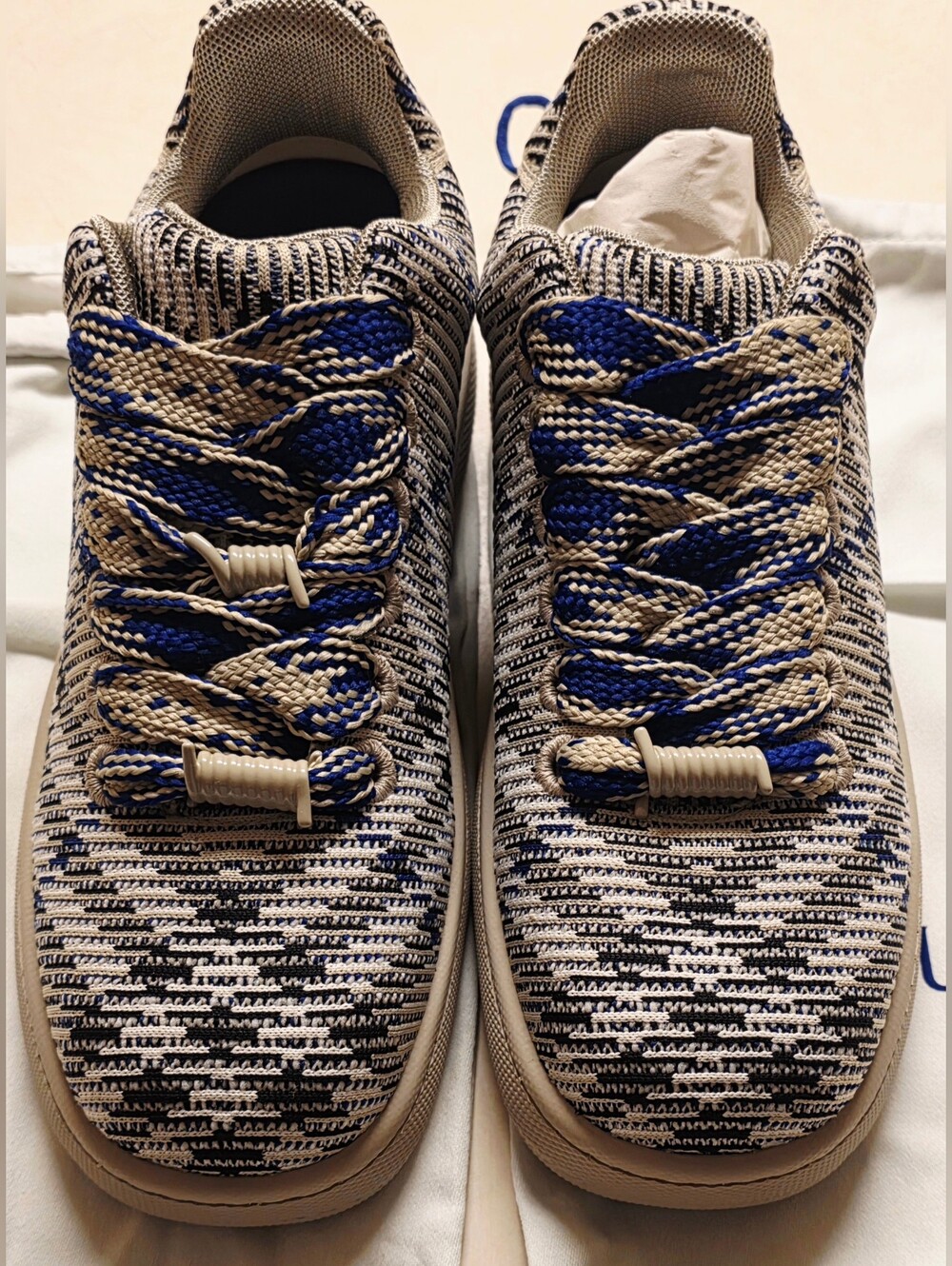 Burberry Men's 9.5 Knit Casual Sneakers in Blue and Cream - Lightweight Comfort